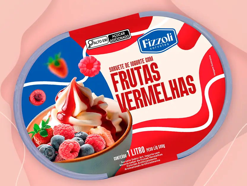Mousse de Iogurte com Frutas Vermelhas